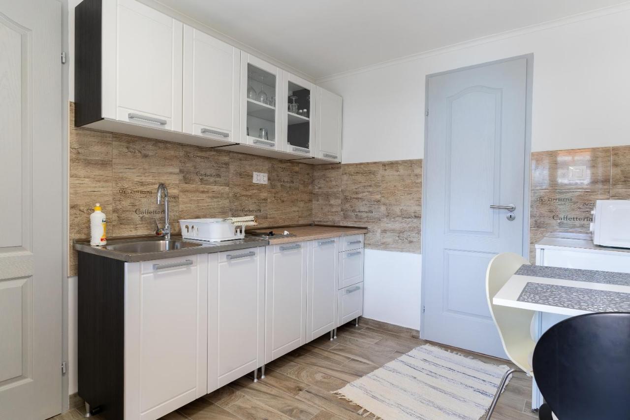 Lili Apartman Harkány Exteriör bild