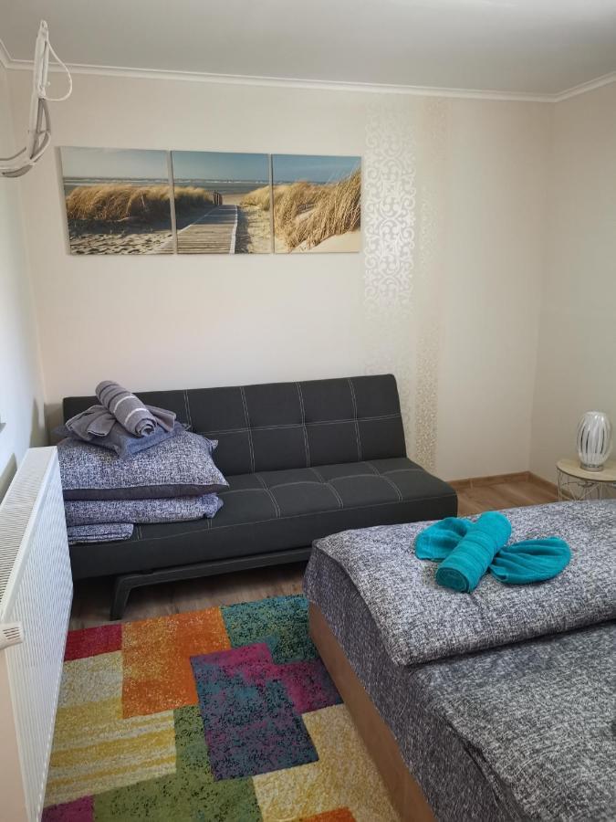 Lili Apartman Harkány Exteriör bild