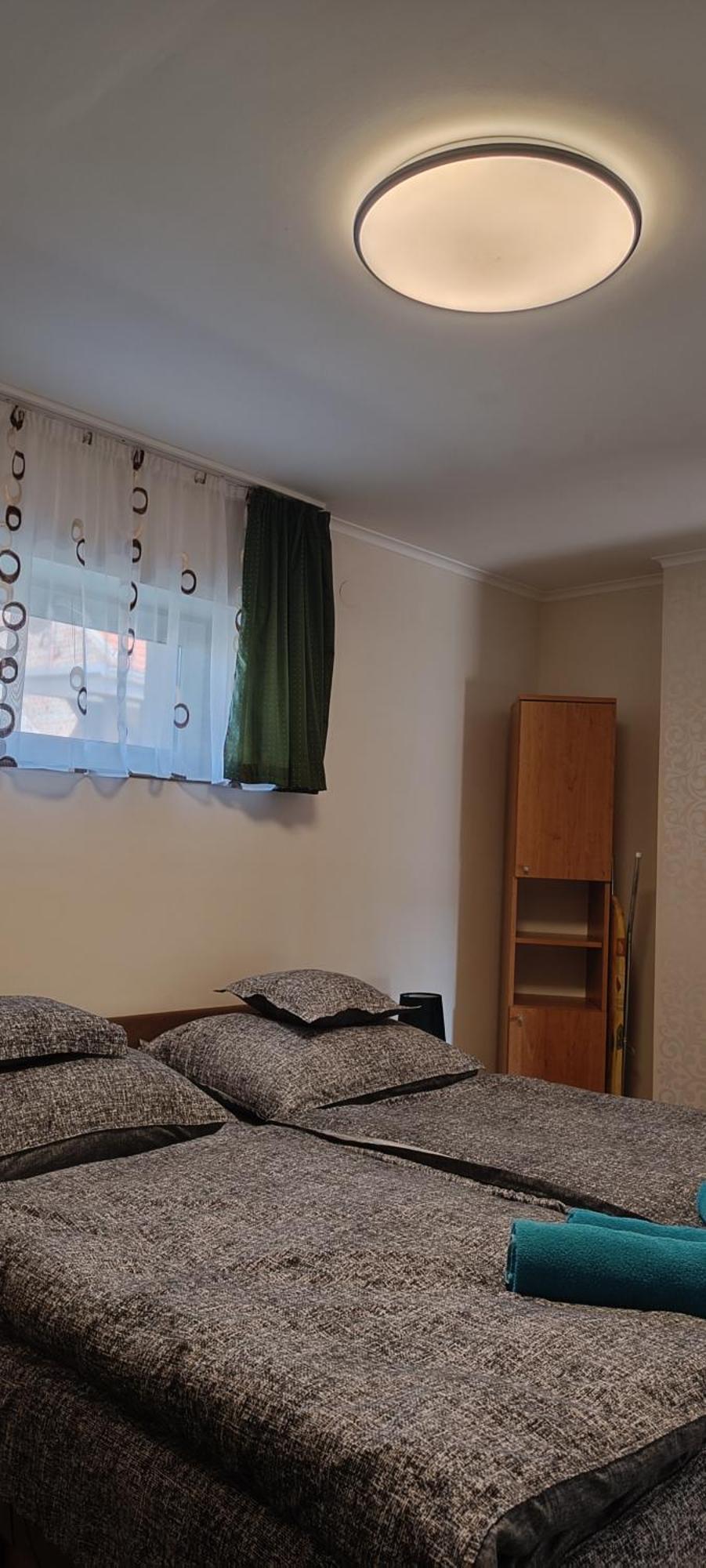 Lili Apartman Harkány Exteriör bild