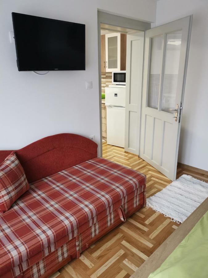 Lili Apartman Harkány Exteriör bild